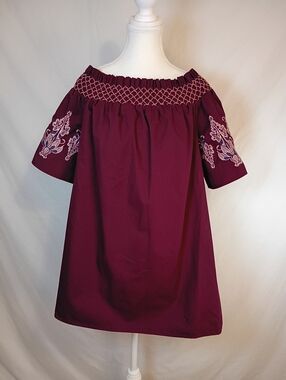 Bleuh Ciel Women Size L Burgundy Off shoulder Peasant Tunic Embroidered